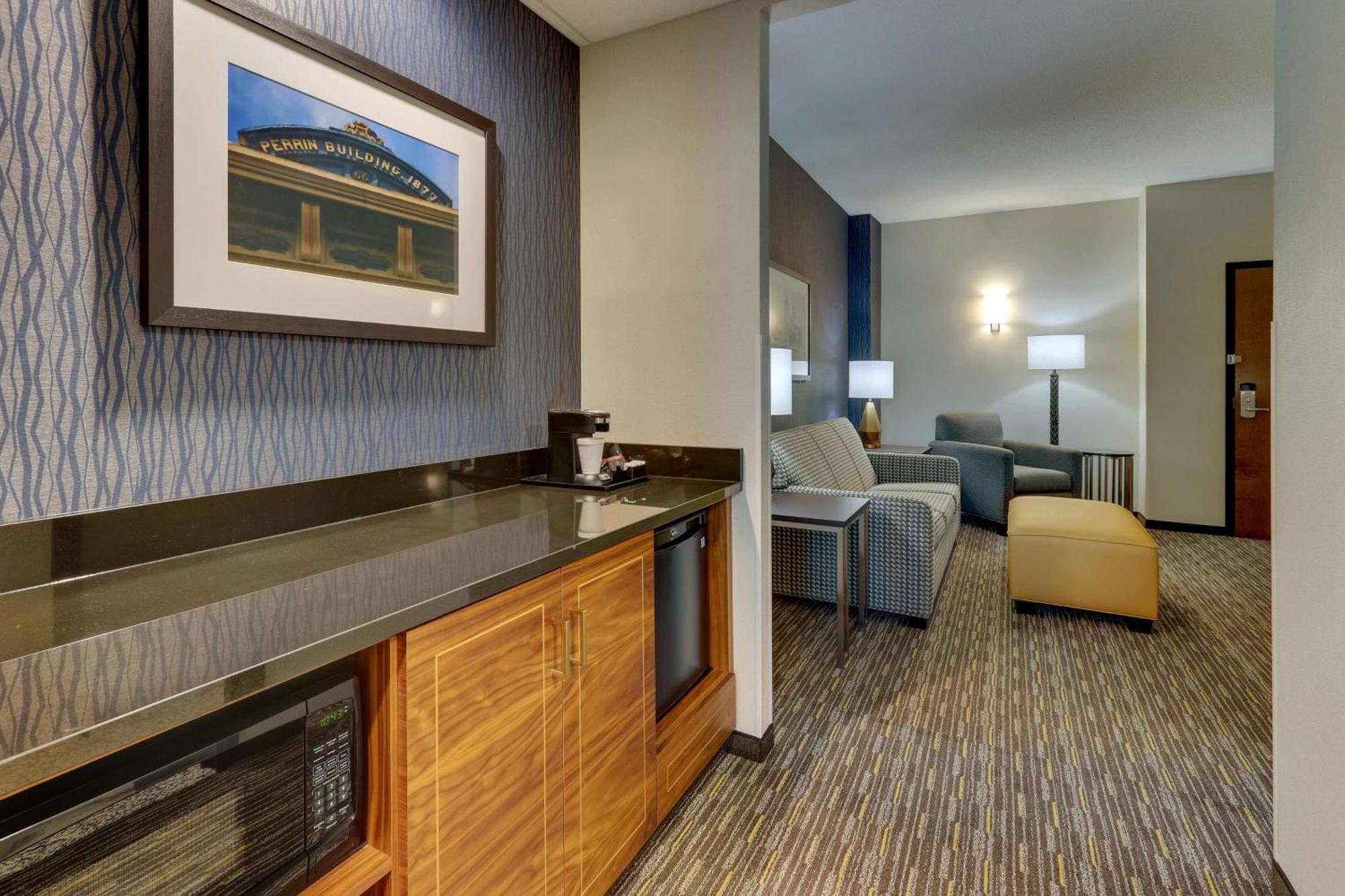 Drury & In Hotel Lafayette