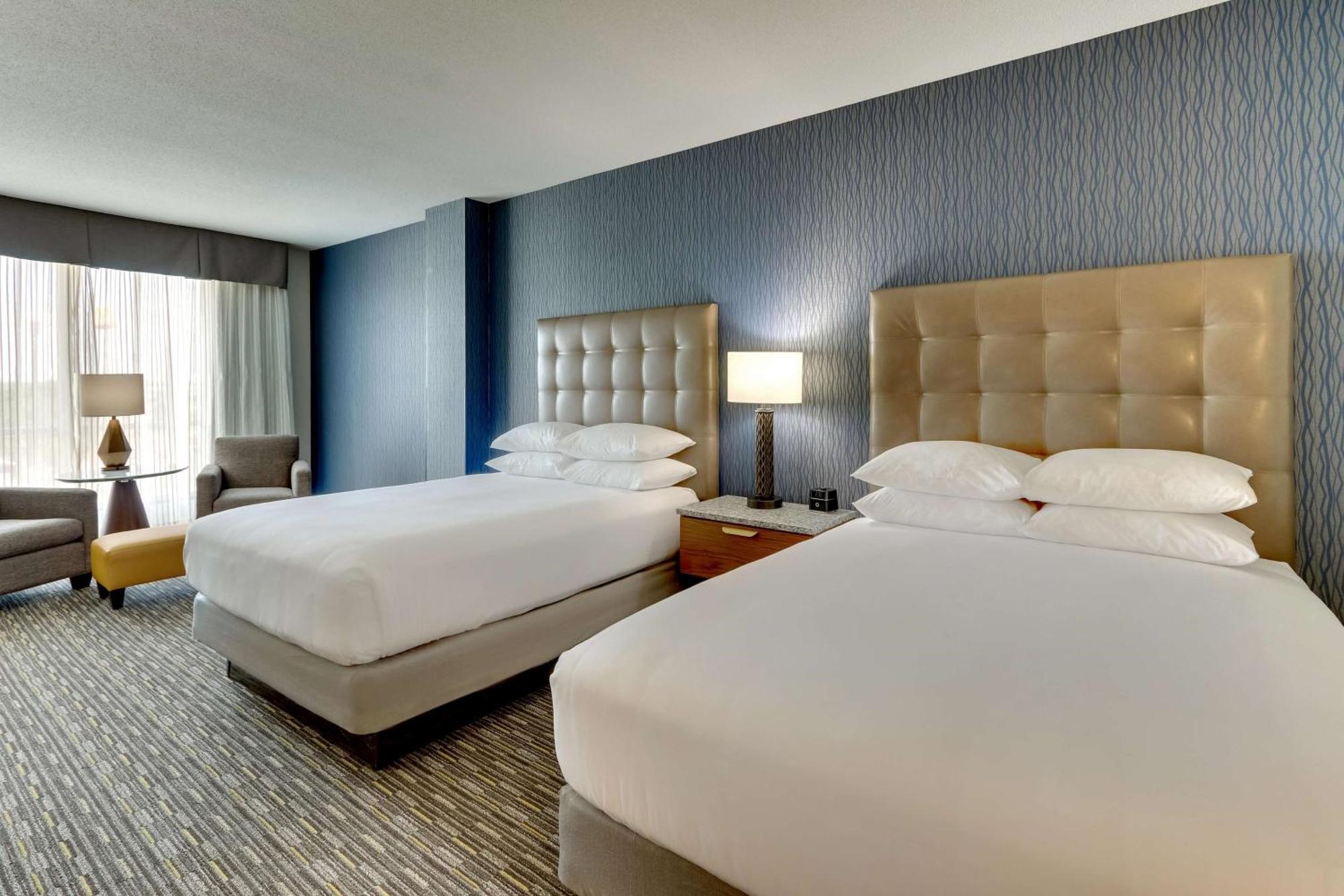 Hotel Drury & In 3*